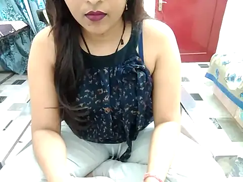 aarushi sharmaa online show from February 26, 1:32 am