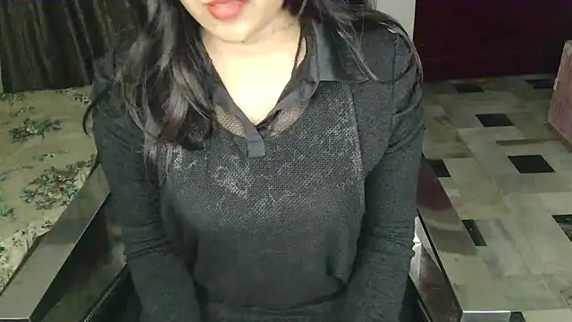 aarushi sharmaa online show from November 23, 5:24 pm