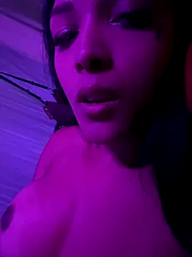 MOMMYJEVAA online show from November 17, 9:59 am