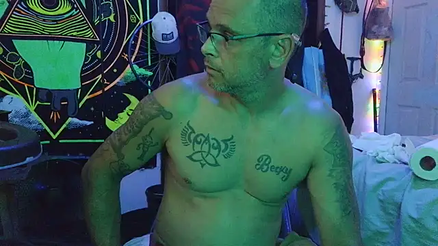 Buffshagswell online show from July 4, 11:22 pm