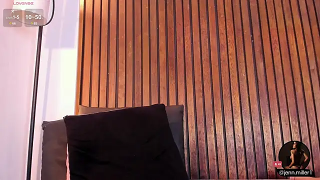 Jennmiiller  online show from March 12, 3:07 pm