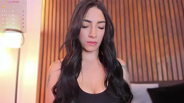 Jennmiiller  online show from March 20, 11:49 am