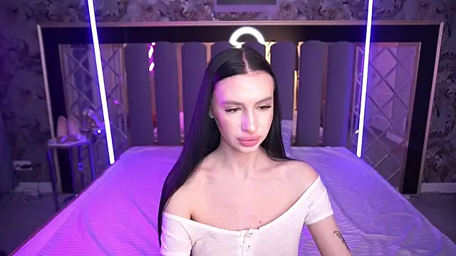 Snow WhiteeeX online show from March 22, 6:39 am