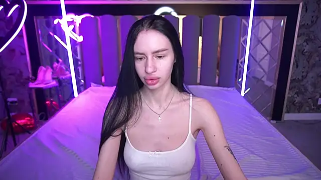 Snow WhiteeeX online show from April 7, 5:41 am