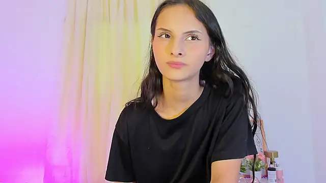 ninaht online show from March 6, 9:22 pm