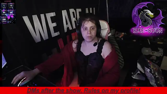 Snapshot of Rae-Suon chatting on January 18, 1:31 am Rae-Suon online show from January 18, 1:31 am