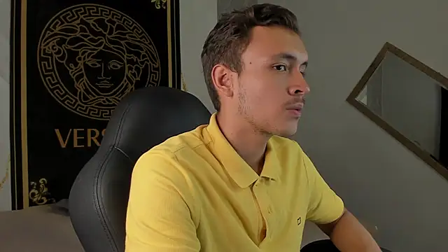 Desmon Clark online show from January 11, 3:13 am