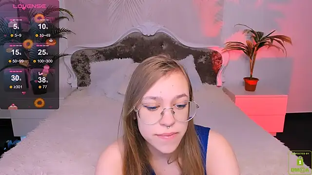 LayriantaVee online show from January 17, 7:08 am