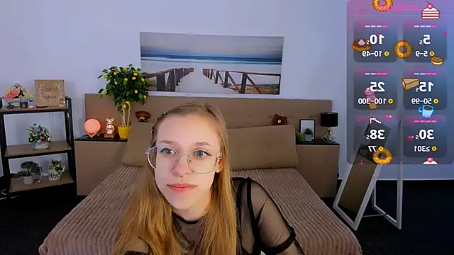 LayriantaVee online show from February 18, 6:59 am