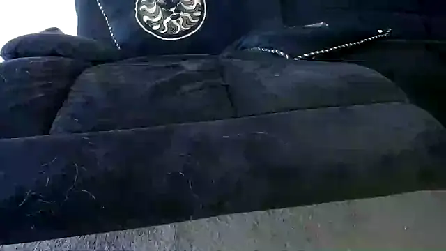 Snapshot of Niquitasparkles chatting on November 25, 3:50 am Niquitasparkles online show from November 25, 3:50 am