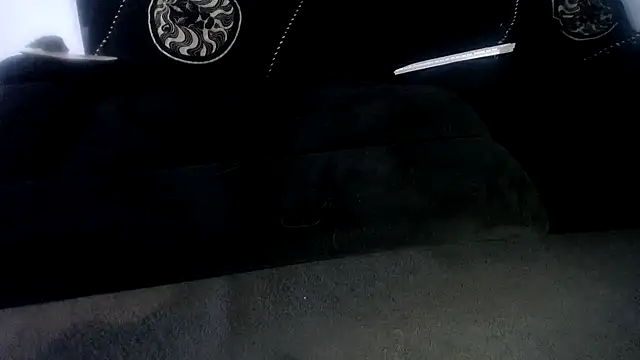 Snapshot of Niquitasparkles chatting on December 14, 10:36 pm Niquitasparkles online show from December 14, 10:36 pm