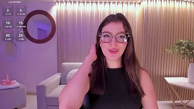 AmberFarrell online show from February 3, 8:24 pm