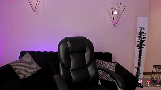 AmberFarrell online show from October 14, 7:47 pm