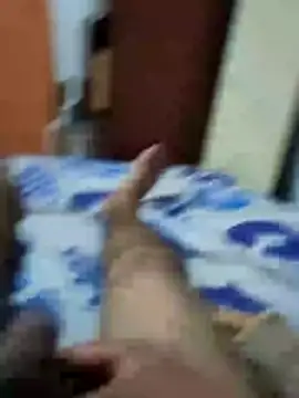 ElWeUltimO online show from March 28, 3:39 am