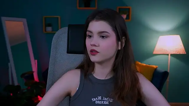 EvaThopson online show from January 26, 12:01 pm