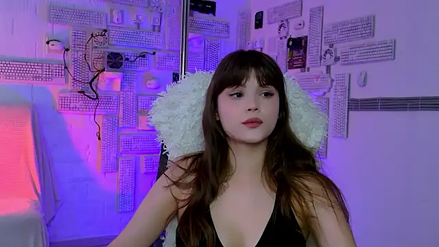 EvaThopson online show from March 21, 8:08 am