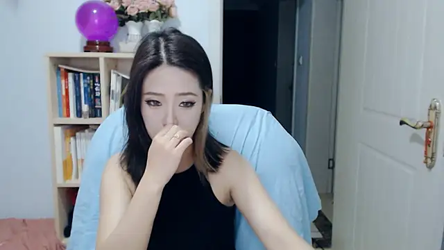 SuSushi728 online show from June 4, 3:07 pm