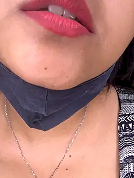 Snapshot of Black_baby chatting on November 27, 11:51 pm Black baby online show from November 27, 11:51 pm