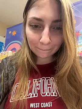 Sunny   Bunny online show from May 9, 2:11 pm