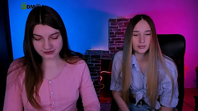 pure radiance1 online show from January 13, 10:53 am