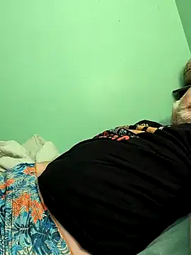 lawless779 online show from January 4, 7:13 pm