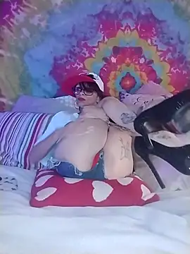 ivylee31 online show from March 4, 10:38 pm