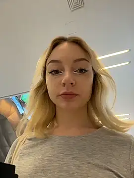 melissa grr online show from February 28, 10:38 am