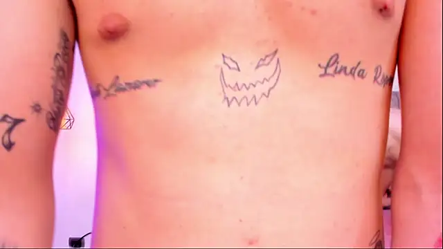 Party WallenV2 online show from December 6, 8:07 pm