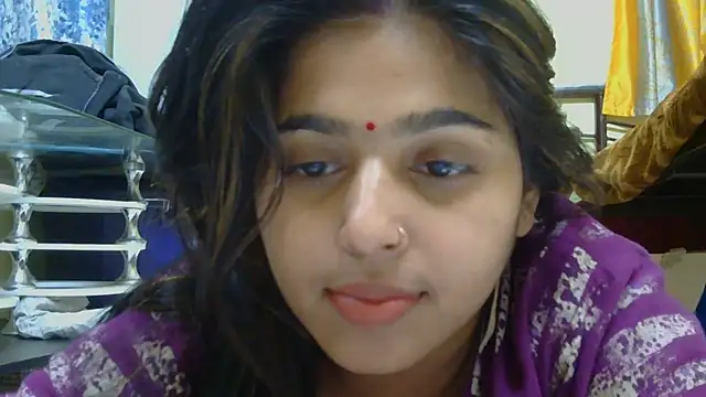 Snapshot of Sweet-Rani chatting on April 1, 7:22 pm Sweet-Rani online show from April 1, 7:22 pm