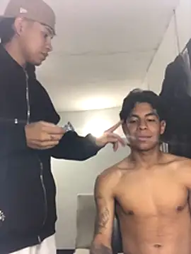 logannth online show from December 4, 4:00 am