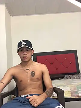 logannth online show from December 23, 5:05 am