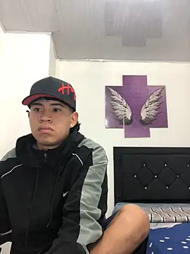 logannth online show from February 23, 1:36 am