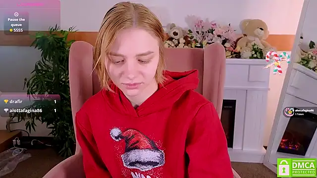 Snapshot of MirraBellanta chatting on January 12, 10:37 pm MirraBellanta online show from January 12, 10:37 pm