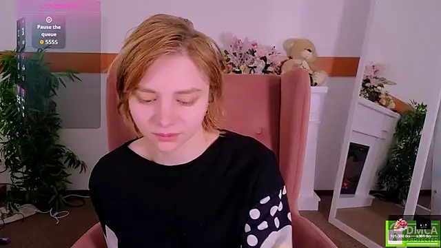 Snapshot of MirraBellanta chatting on February 11, 12:48 am MirraBellanta online show from February 11, 12:48 am