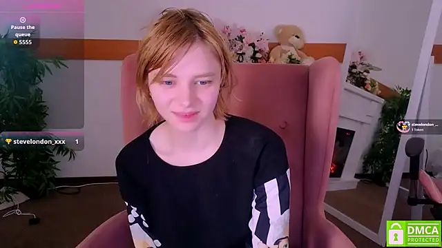 Snapshot of MirraBellanta chatting on February 11, 11:10 pm MirraBellanta online show from February 11, 11:10 pm