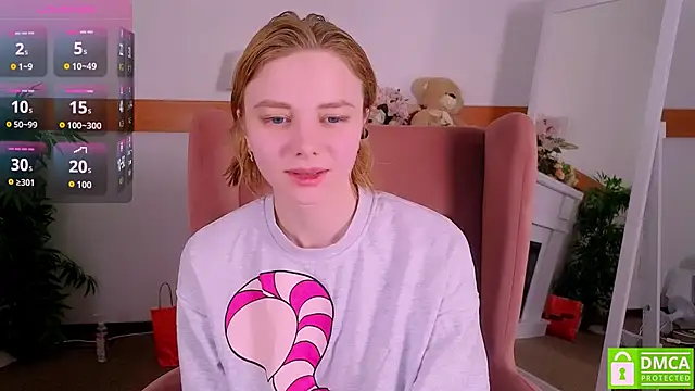 Snapshot of MirraBellanta chatting on February 15, 11:56 pm MirraBellanta online show from February 15, 11:56 pm