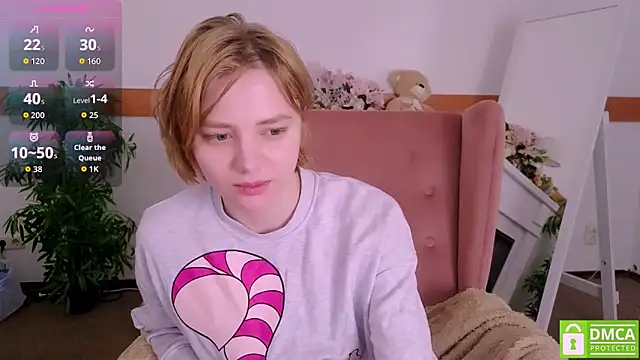 Snapshot of MirraBellanta chatting on March 13, 1:12 am MirraBellanta online show from March 13, 1:12 am