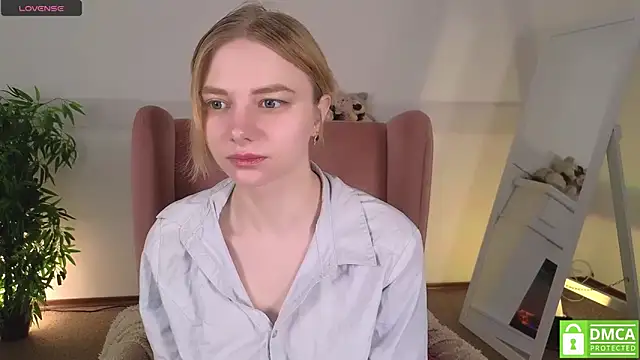 MirraBellanta online show from April 16, 10:01 pm