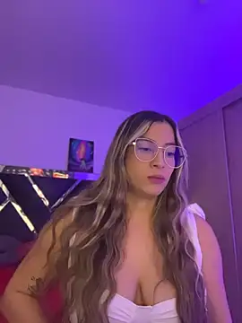 Issabela G1 online show from July 20, 3:32 am