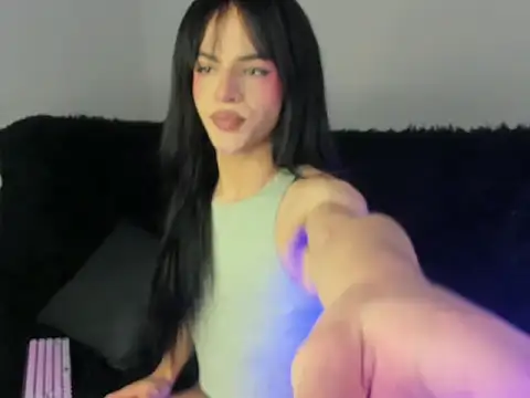 kerly monroe online show from February 4, 9:42 pm