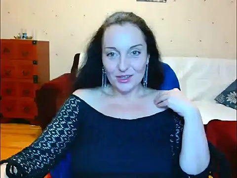 Alice3694 online show from March 30, 4:13 am