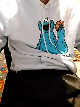 langelul12 online show from December 9, 9:05 pm