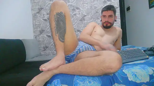 Aaron kwok28 online show from January 3, 3:16 am