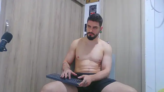 Aaron kwok28 online show from November 14, 2:32 am