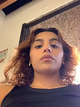 Katee Jones online show from January 19, 8:30 pm