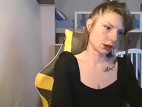 Feli blue online show from February 18, 12:06 pm