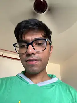 BoyzaraHatke online show from June 4, 9:37 am