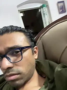 BoyzaraHatke online show from July 13, 1:36 pm