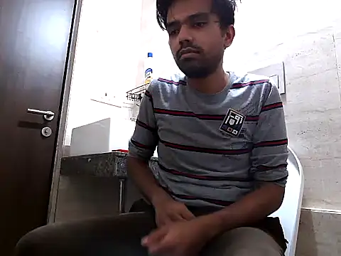 BoyzaraHatke online show from July 19, 12:03 am