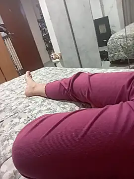 bella82 online show from January 7, 10:41 pm